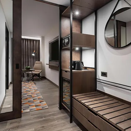 Hyatt Regency 5*