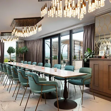 Ξενοδοχείο Hyatt Regency 5*