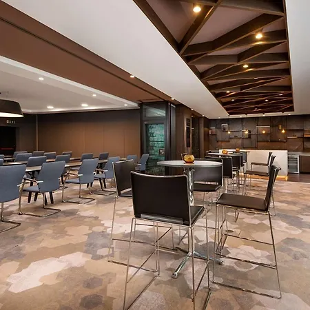 Ξενοδοχείο Hyatt Regency