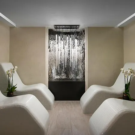Hyatt Regency 5* Sofia