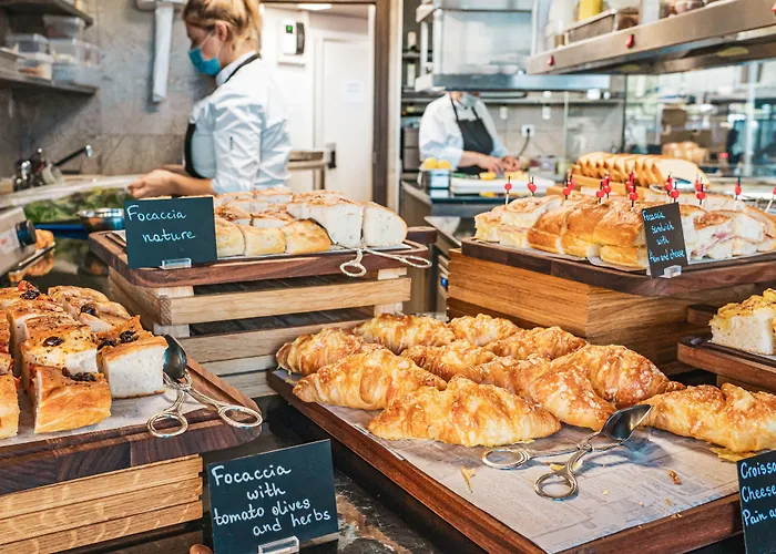 Hyatt Regency София